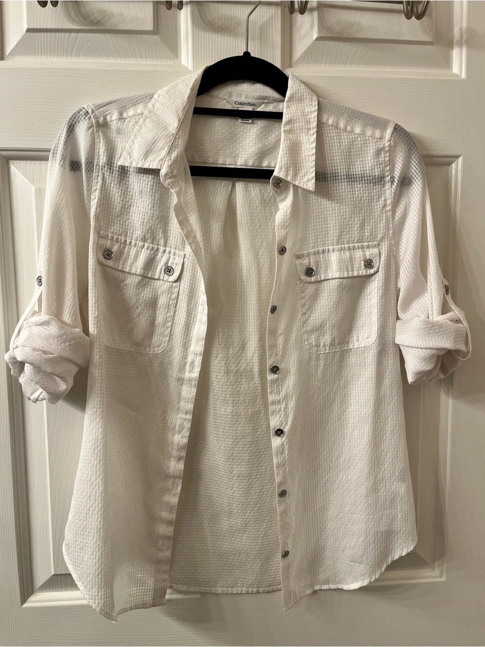 Calvin Klein Women’s White Textured Button-Down Shirt